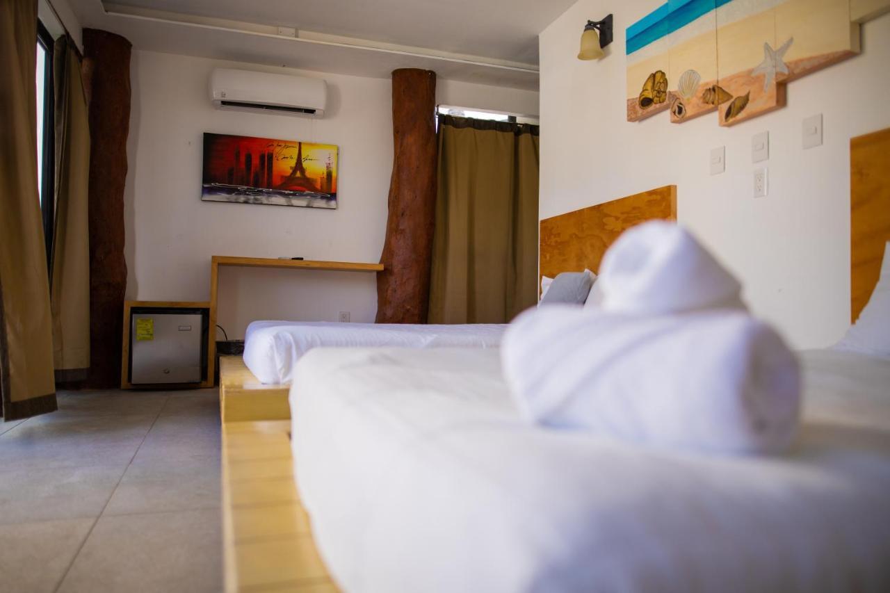 Hotel & Beach Club Ojo De Agua Puerto Morelos Exterior photo